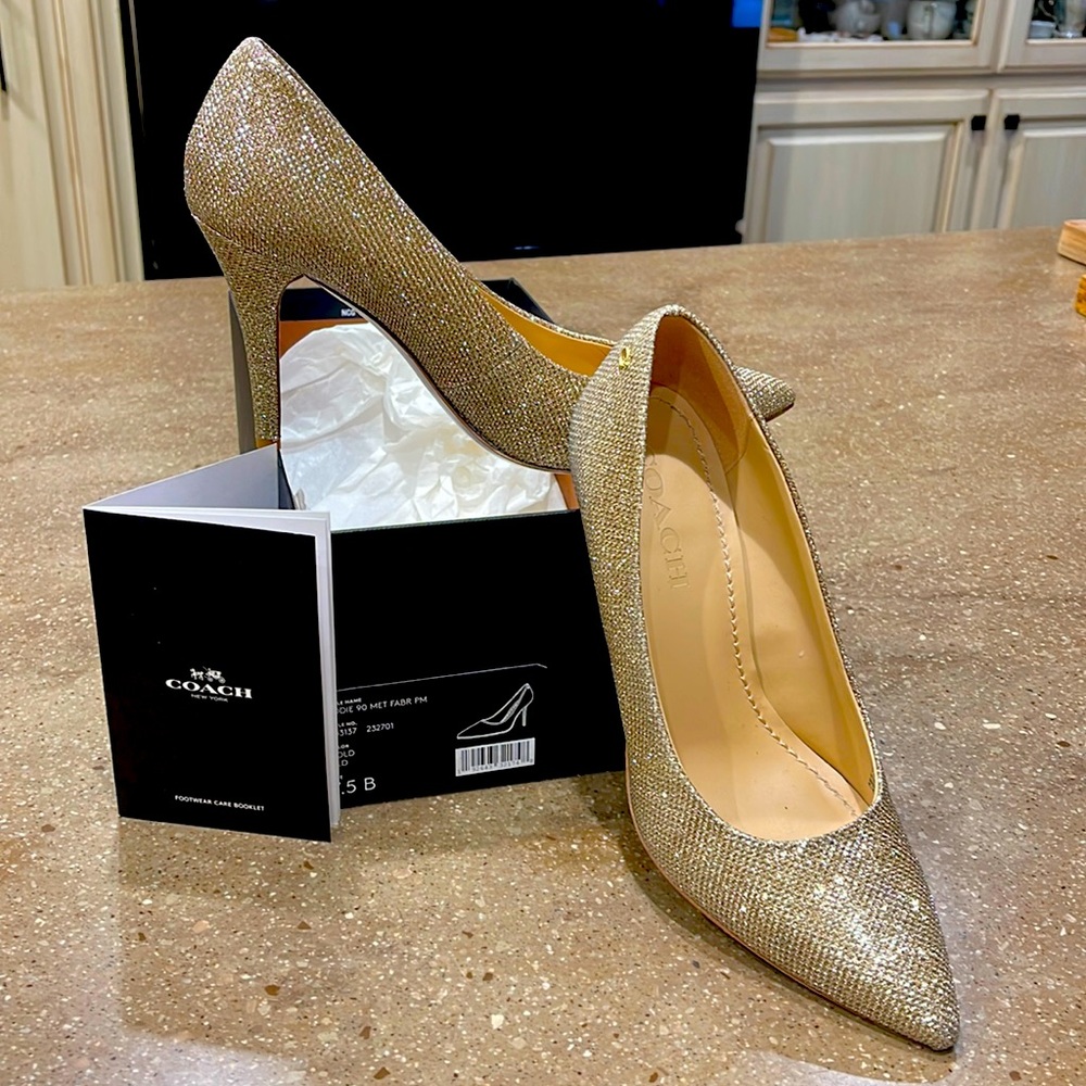Addie 90 Gold sparkle
